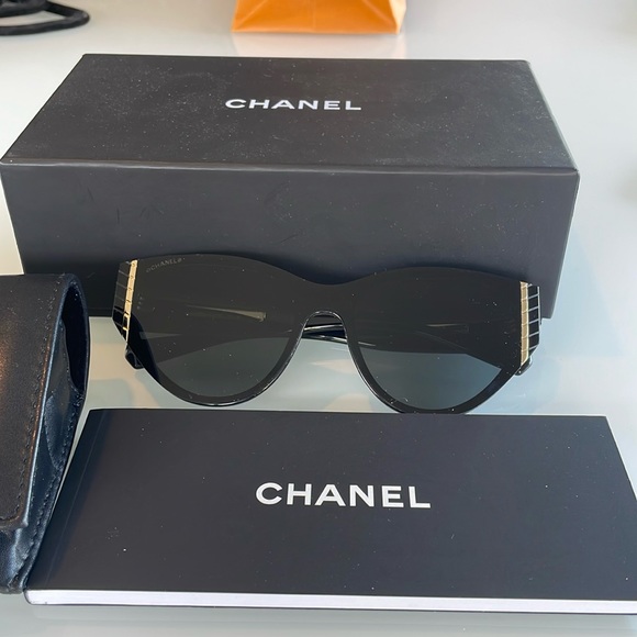 CHANEL Accessories - Authentic Chanel Sunglasses